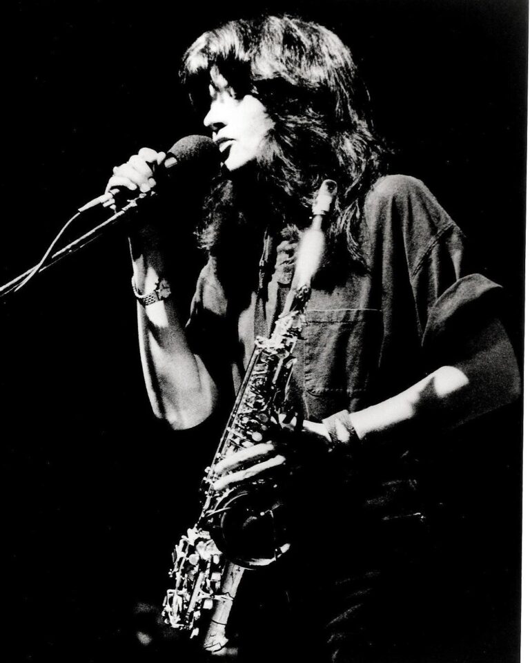 Joy Harjo Performing